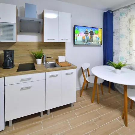 Apartment In Ko Obrzeg Near Baltic Beach, Cleaning Included *